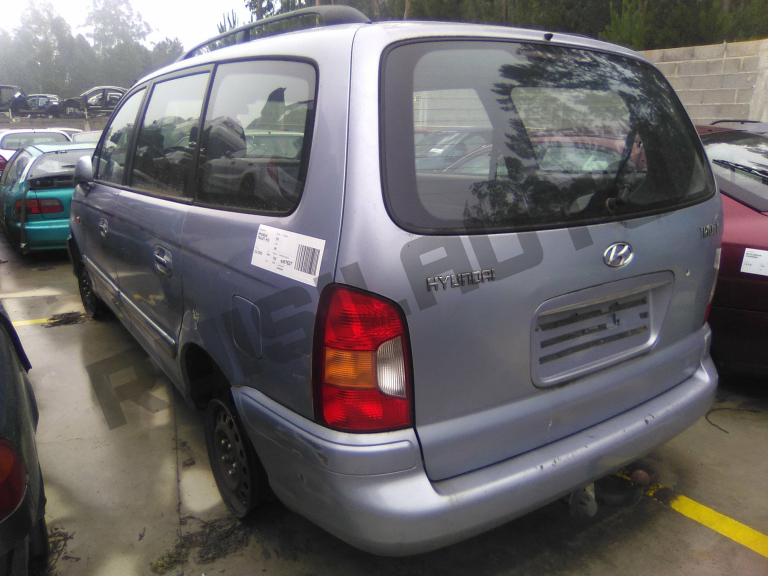 HYUNDAI Trajet [2000-2008]