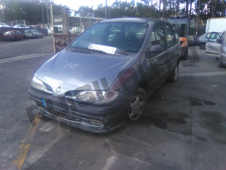 RENAULT Megane Scenic [1996-2003]