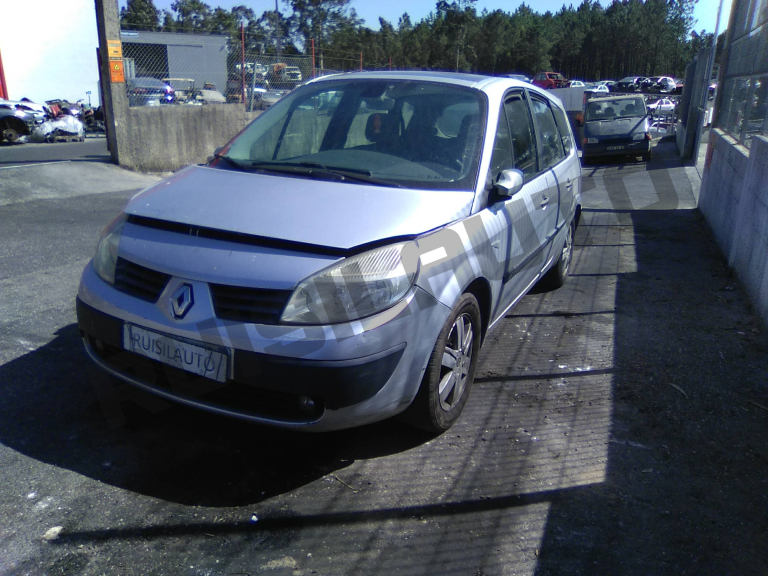 RENAULT Grand Scenic II [2003-2009]