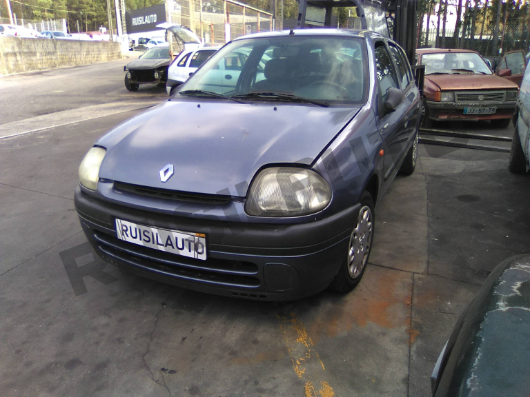 RENAULT Clio II [1998-2012]