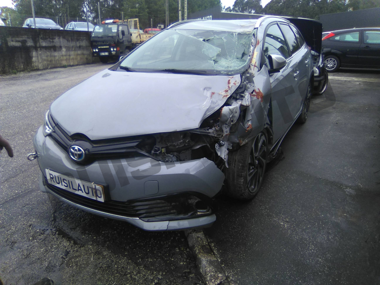 TOYOTA Auris II (E18) [2012-2018]