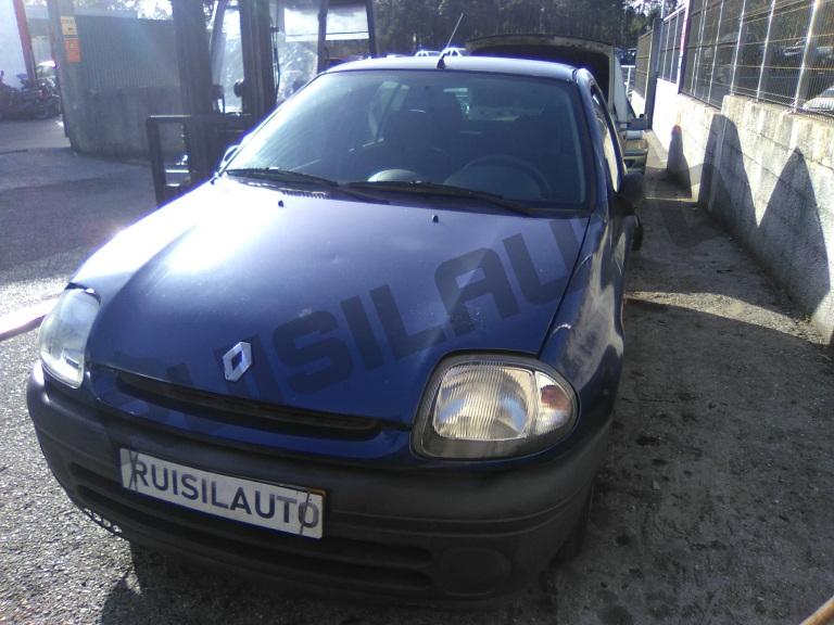 RENAULT Clio II [1998-2012]